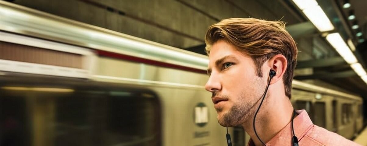 Fones de Ouvido com Fio da JBL: Guia Definitivo para Escolher o Modelo Ideal e Tirar o Máximo Proveito do Seu Áudio - Imagem do artigo