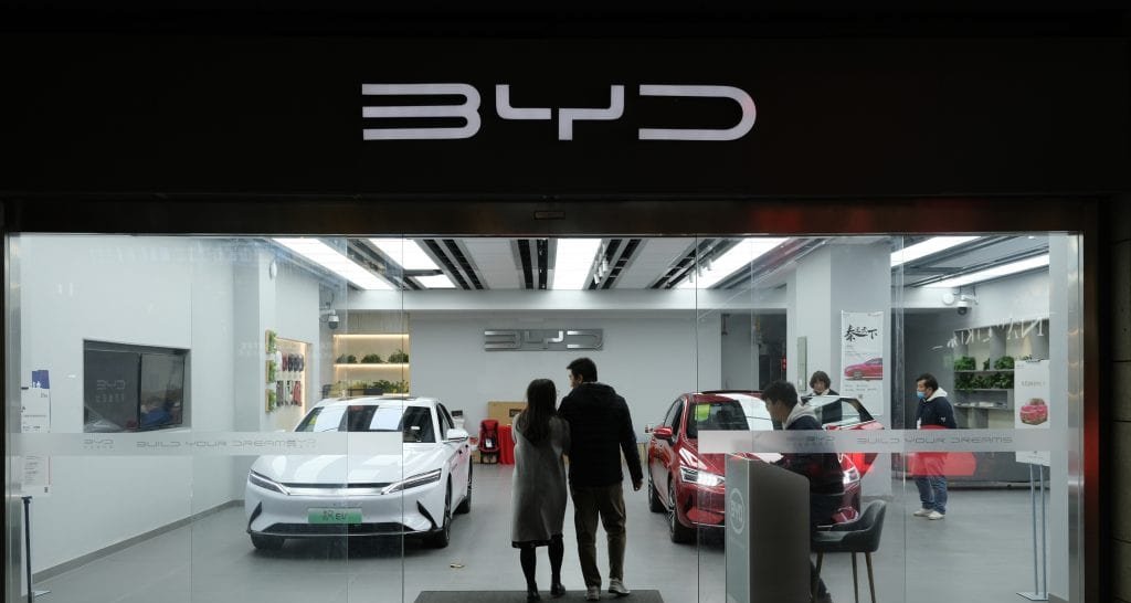 Megafábrica de Ônibus Elétricos da BYD no Brasil: O Guia Definitivo sobre Impactos, Oportunidades e Desafios da Mobilidade Sustentável - Imagem do artigo original